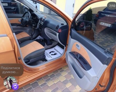 Киа Пиканто 2004 в Новоукраинке на Automoto.ua Оранжевый Киа Пиканто, объемом двигателя 1.1 л и пробегом 140 тыс. км за 4000 $, фото 6 на Automoto.ua