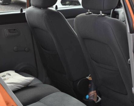 Киа Пиканто 2004 в Кривом Роге на Automoto.ua Оранжевый Киа Пиканто, объемом двигателя 1.1 л и пробегом 190 тыс. км за 4350 $, фото 16 на Automoto.ua