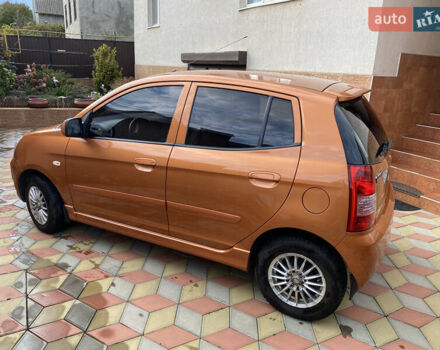 Кіа Піканто 2006 у Одесі на Automoto.ua Помаранчевий Кіа Піканто, об'ємом двигуна 1.1 л та пробігом 123 тис. км за 5200 $, фото 5 на Automoto.ua