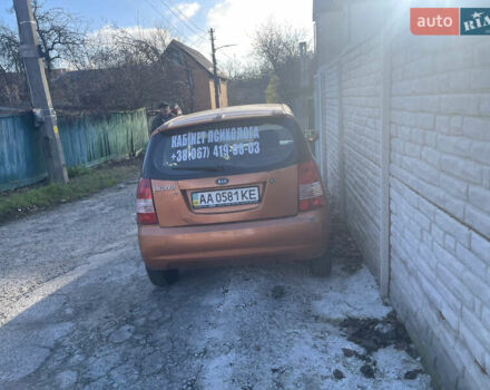 Помаранчевий Кіа Піканто, об'ємом двигуна 1.1 л та пробігом 240 тис. км за 1500 $, фото 2 на Automoto.ua