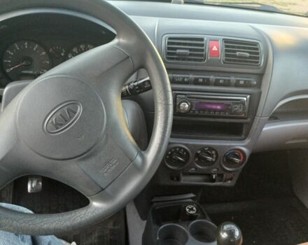 Помаранчевий Кіа Піканто, об'ємом двигуна 1.1 л та пробігом 257 тис. км за 3900 $, фото 6 на Automoto.ua