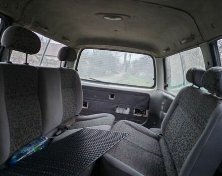 Білий Кіа Преджіо, об'ємом двигуна 2.7 л та пробігом 250 тис. км за 3550 $, фото 2 на Automoto.ua