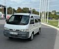 Белый Киа Преджио, объемом двигателя 2.5 л и пробегом 209 тыс. км за 1999 $, фото 1 на Automoto.ua