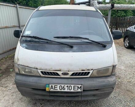 Белый Киа Преджио, объемом двигателя 2.5 л и пробегом 2 тыс. км за 1300 $, фото 1 на Automoto.ua