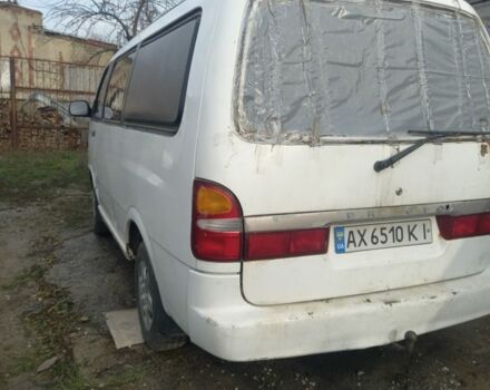 Белый Киа Преджио, объемом двигателя 2.5 л и пробегом 200 тыс. км за 1600 $, фото 5 на Automoto.ua