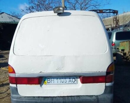 Білий Кіа Преджіо, об'ємом двигуна 2.5 л та пробігом 111 тис. км за 1400 $, фото 2 на Automoto.ua