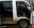 Белый Киа Преджио, объемом двигателя 2.5 л и пробегом 300 тыс. км за 2200 $, фото 3 на Automoto.ua