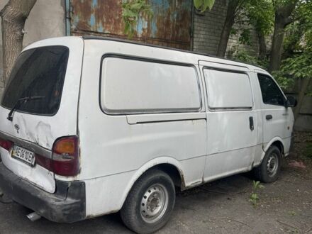 Білий Кіа Преджіо, об'ємом двигуна 2.7 л та пробігом 200 тис. км за 999 $, фото 1 на Automoto.ua