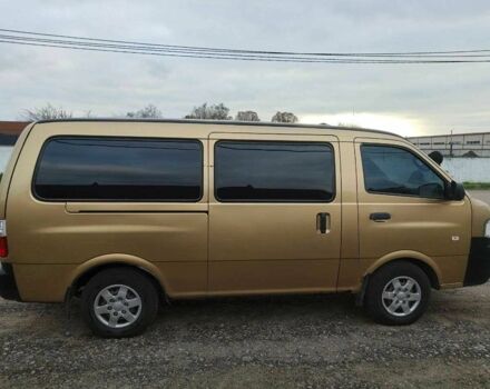 Жовтий Кіа Преджіо, об'ємом двигуна 2.5 л та пробігом 430 тис. км за 5100 $, фото 2 на Automoto.ua