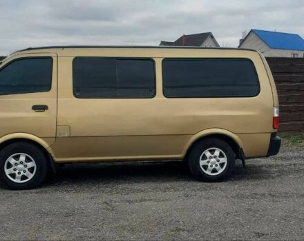 Жовтий Кіа Преджіо, об'ємом двигуна 2.5 л та пробігом 430 тис. км за 5100 $, фото 1 на Automoto.ua