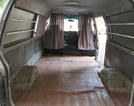 Серый Киа Преджио, объемом двигателя 2.7 л и пробегом 10 тыс. км за 3480 $, фото 5 на Automoto.ua