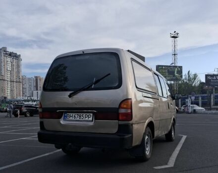 Серый Киа Преджио, объемом двигателя 2.7 л и пробегом 10 тыс. км за 3480 $, фото 3 на Automoto.ua