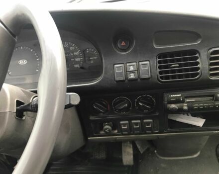 Киа Преджио 2003 в Смеле на Automoto.ua Серый Киа Преджио, объемом двигателя 2.5 л и пробегом 250 тыс. км за 2400 $, фото 3 на Automoto.ua