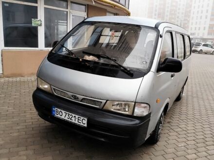 Кіа Преджіо 2002 у Изюме на Automoto.ua Сірий Кіа Преджіо, об'ємом двигуна 2.5 л та пробігом 400 тис. км за 1700 $, фото 1 на Automoto.ua