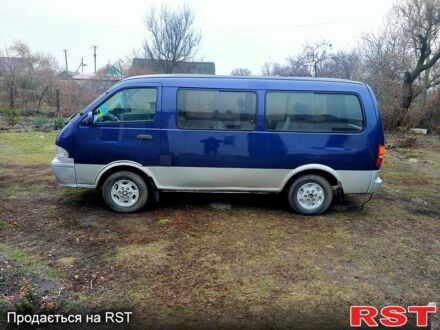 Синій Кіа Преджіо, об'ємом двигуна 3 л та пробігом 250 тис. км за 2600 $, фото 1 на Automoto.ua