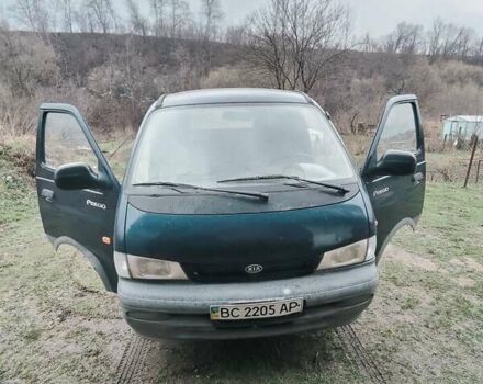 Синій Кіа Преджіо, об'ємом двигуна 2.7 л та пробігом 280 тис. км за 2000 $, фото 1 на Automoto.ua