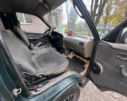 Кіа Преджіо 1999 у Кам'янське (Дніпродзержинськ) на Automoto.ua Зелений Кіа Преджіо, об'ємом двигуна 2.7 л та пробігом 200 тис. км за 2000 $, фото 4 на Automoto.ua