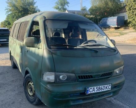 Зелений Кіа Преджіо, об'ємом двигуна 2.7 л та пробігом 200 тис. км за 1500 $, фото 1 на Automoto.ua