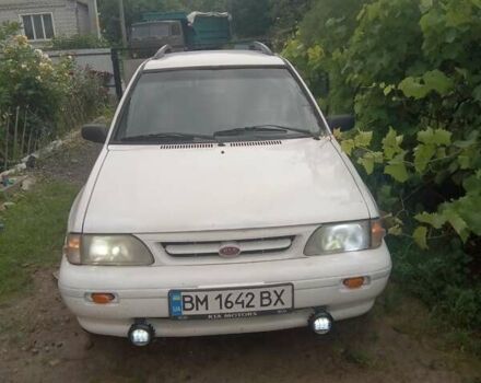 Білий Кіа Прайд, об'ємом двигуна 1.3 л та пробігом 400 тис. км за 1100 $, фото 1 на Automoto.ua