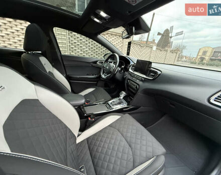 Белый Киа Про Сид, объемом двигателя 1.6 л и пробегом 203 тыс. км за 16700 $, фото 16 на Automoto.ua