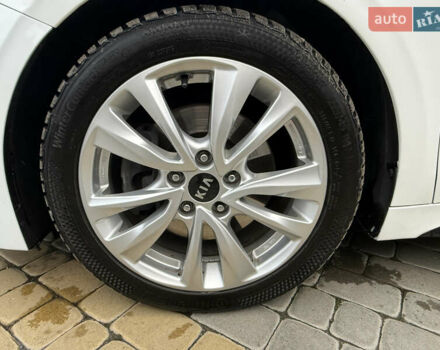 Белый Киа Про Сид, объемом двигателя 1.6 л и пробегом 203 тыс. км за 16700 $, фото 28 на Automoto.ua