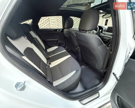 Белый Киа Про Сид, объемом двигателя 1.6 л и пробегом 203 тыс. км за 16700 $, фото 11 на Automoto.ua