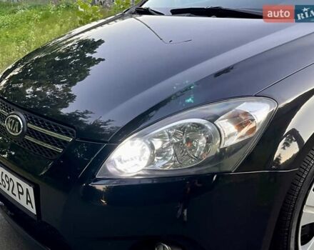 Чорний Кіа Про Сід, об'ємом двигуна 1.58 л та пробігом 185 тис. км за 5900 $, фото 6 на Automoto.ua