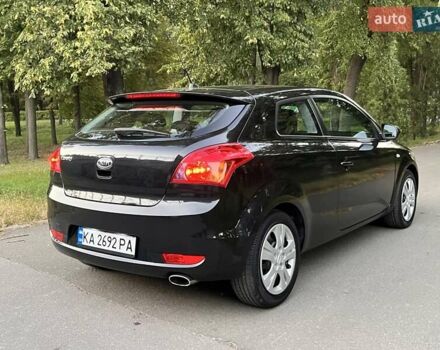 Чорний Кіа Про Сід, об'ємом двигуна 1.58 л та пробігом 185 тис. км за 5900 $, фото 12 на Automoto.ua
