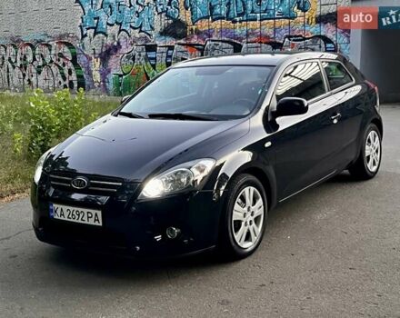 Чорний Кіа Про Сід, об'ємом двигуна 1.58 л та пробігом 185 тис. км за 5900 $, фото 1 на Automoto.ua