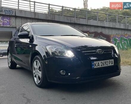 Чорний Кіа Про Сід, об'ємом двигуна 1.58 л та пробігом 185 тис. км за 5900 $, фото 3 на Automoto.ua