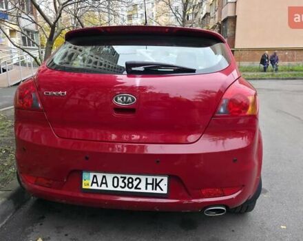 Красный Киа Про Сид, объемом двигателя 2 л и пробегом 221 тыс. км за 7400 $, фото 5 на Automoto.ua