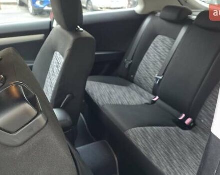 Красный Киа Про Сид, объемом двигателя 2 л и пробегом 221 тыс. км за 7400 $, фото 17 на Automoto.ua