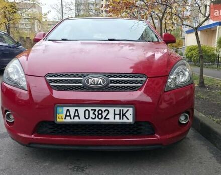 Красный Киа Про Сид, объемом двигателя 2 л и пробегом 221 тыс. км за 7400 $, фото 9 на Automoto.ua