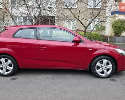 Красный Киа Про Сид, объемом двигателя 2 л и пробегом 221 тыс. км за 7400 $, фото 1 на Automoto.ua