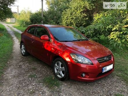 Красный Киа Про Сид, объемом двигателя 1.4 л и пробегом 236 тыс. км за 4999 $, фото 1 на Automoto.ua