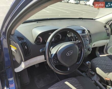 Кіа Про Сід, об'ємом двигуна 1.4 л та пробігом 120 тис. км за 6000 $, фото 13 на Automoto.ua