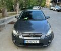 Серый Киа Про Сид, объемом двигателя 1.4 л и пробегом 161 тыс. км за 6000 $, фото 1 на Automoto.ua