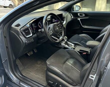 Серый Киа Про Сид, объемом двигателя 1.35 л и пробегом 66 тыс. км за 18999 $, фото 8 на Automoto.ua