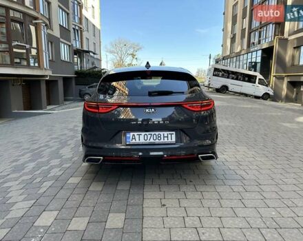 Серый Киа Про Сид, объемом двигателя 1.35 л и пробегом 66 тыс. км за 18999 $, фото 3 на Automoto.ua