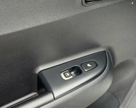 Белый Киа Rio X-Line, объемом двигателя 1.6 л и пробегом 82 тыс. км за 15999 $, фото 32 на Automoto.ua