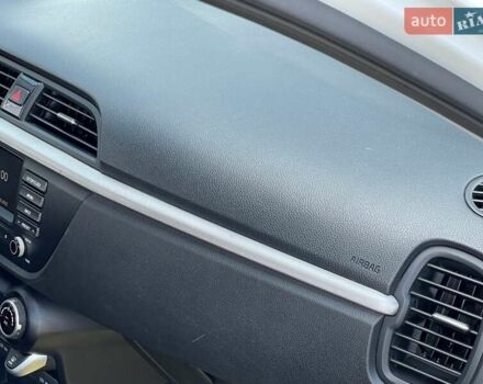 Белый Киа Rio X-Line, объемом двигателя 1.6 л и пробегом 99 тыс. км за 12600 $, фото 50 на Automoto.ua