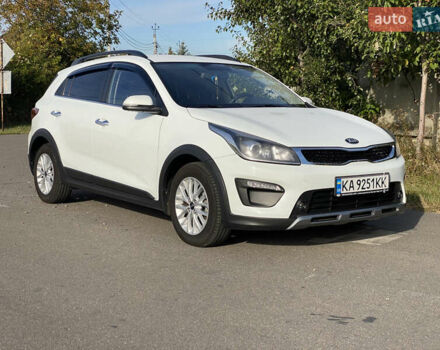 Белый Киа Rio X-Line, объемом двигателя 1.6 л и пробегом 80 тыс. км за 17200 $, фото 2 на Automoto.ua