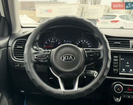 Белый Киа Rio X-Line, объемом двигателя 1.6 л и пробегом 82 тыс. км за 15999 $, фото 21 на Automoto.ua