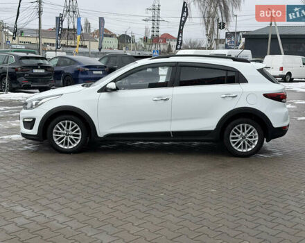 Белый Киа Rio X-Line, объемом двигателя 1.6 л и пробегом 82 тыс. км за 15999 $, фото 4 на Automoto.ua