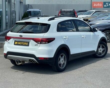 Белый Киа Rio X-Line, объемом двигателя 1.6 л и пробегом 99 тыс. км за 12600 $, фото 3 на Automoto.ua