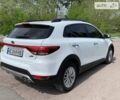 Білий Кіа Rio X-Line, об'ємом двигуна 1.6 л та пробігом 49 тис. км за 15900 $, фото 7 на Automoto.ua