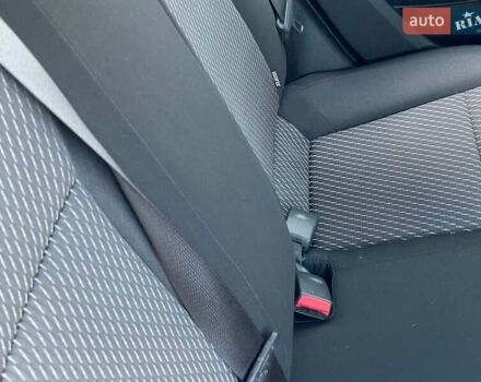 Белый Киа Rio X-Line, объемом двигателя 1.6 л и пробегом 99 тыс. км за 12600 $, фото 44 на Automoto.ua