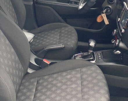 Білий Кіа Rio X-Line, об'ємом двигуна 1.6 л та пробігом 82 тис. км за 16999 $, фото 22 на Automoto.ua