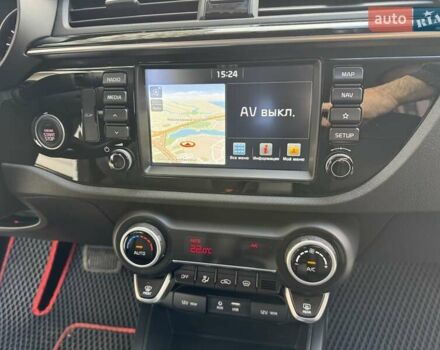 Белый Киа Rio X-Line, объемом двигателя 1.59 л и пробегом 36 тыс. км за 16500 $, фото 25 на Automoto.ua