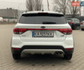 Білий Кіа Rio X-Line, об'ємом двигуна 1.6 л та пробігом 82 тис. км за 16999 $, фото 7 на Automoto.ua